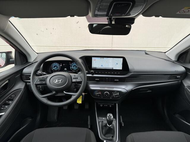 Hyundai I 20 1.0 T-GDI Comfort Smart / ¤ 2000,- Voordeel / ¤ 26.590,- Rijklaar / Direct Leverbaar / Navigatie middels Apple Carplay & Android Auto / Airco / Cruise Control / Achteruitrijcamera /