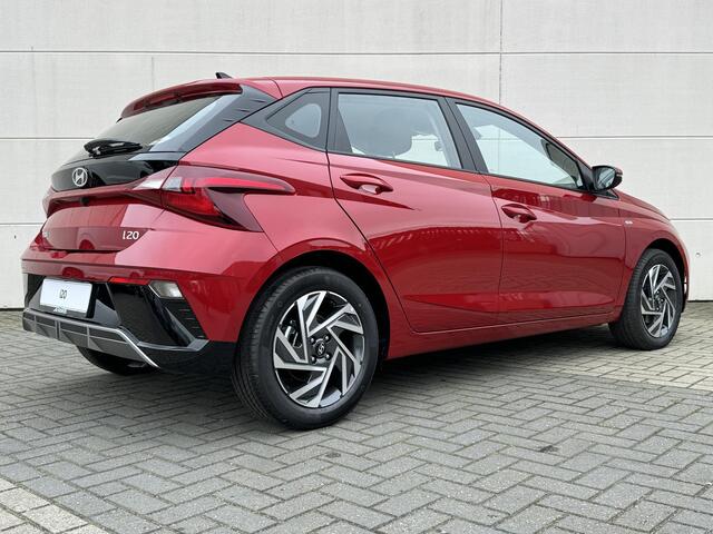 Hyundai I 20 1.0 T-GDI Comfort Smart / ¤ 2000,- Voordeel / ¤ 26.590,- Rijklaar / Direct Leverbaar / Navigatie middels Apple Carplay & Android Auto / Airco / Cruise Control / Achteruitrijcamera /