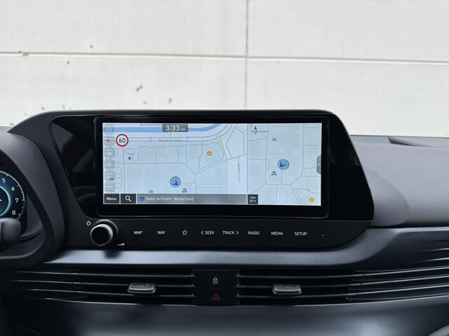 Hyundai I 20 1.0 T-GDI Comfort Smart / ¤ 2000,- Voordeel / ¤ 26.590,- Rijklaar / Direct Leverbaar / Navigatie middels Apple Carplay & Android Auto / Airco / Cruise Control / Achteruitrijcamera /