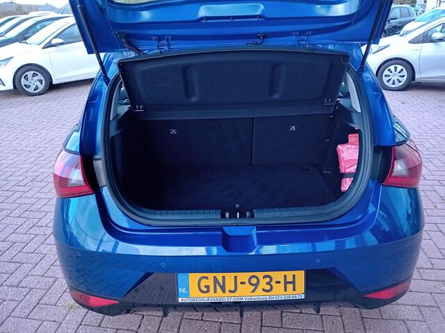 Hyundai I 20 1.0 T-GDI Comfort Automaat, Airco, Digitaal instrumenten paneel, Carpay/Android auto, Multimedia systeem, Cruise control, Parkeersensoren, Camera, Stoelverwarming, Stuurwiel verwarmd, Elektrische ramen en spiegels(inklapbaar) , Nieuwstaat, Dealer onderhou