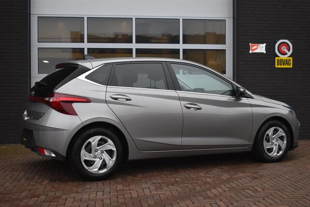 Hyundai I 20 1.0 T-GDI 100PK Essential Design | Camera | Carplay | Stoelverwa. | Incl. Garantie
