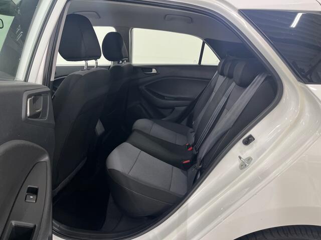 Hyundai I 20 1.0 T-GDI Camera! Navi! Carplay! VERWACHT!!