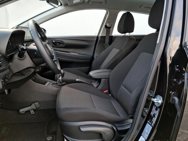 Hyundai I 20 1.0 T-GDI Comfort Smart / Navigatie / Camera / NL Auto / Android Auto & Apple Carplay / Cruise Control / Airco / DAB / LMV /