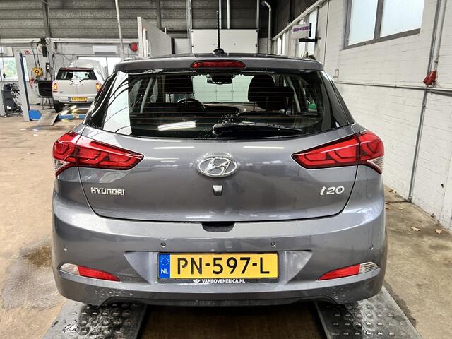 Hyundai I 20 1.0 T-GDI Comfort Cruise Clima Navigatie Camera