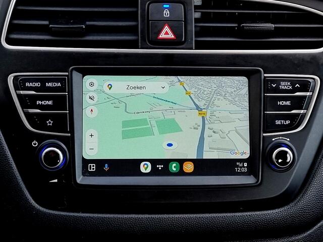 Hyundai I 20 1.2 HP Comfort / Navigatie via Android Auto/Apple Carplay / Camera / Stoelverwarming / Stuurverwarming