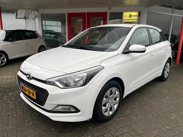 Hyundai I 20 1.2 76PK 5Deurs AIRCO