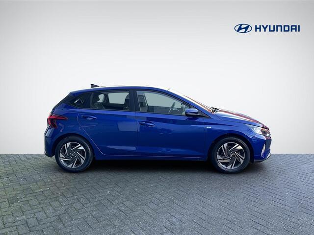 Hyundai I 20 1.0 T-GDI Comfort Smart | Navigatie | Camera | Apple Carplay/Android Auto | Dodehoek | Airco | Cruise Control | Park. Sensor | Rijklaarprijs!