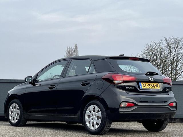 Hyundai I 20 1.0 T-GDI 100 PK Automaat Comfort+ | Achteruitrijcamera | Geïntegreerde navigatiesysteem | Apple Carplay & Android Auto |