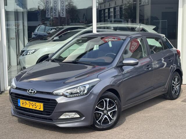 Hyundai I 20 1.0 T-GDI Comfort Special Navigatie, Achteruitrijcamera, Climate control, LMV + All season banden, Parkeersensoren, Cruise control