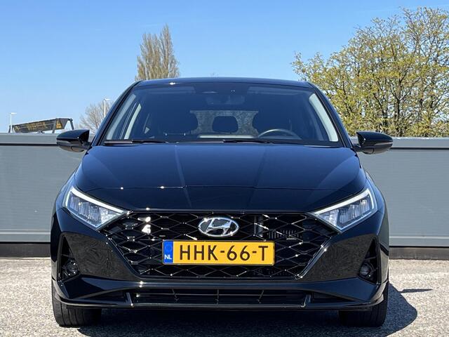 Hyundai I 20 1.0 T-GDI 100PK Automaat Comfort Smart | 7-Traps automaat | 17'' lmv | Apple Carplay/Android Auto | Camera | Geïntegreerde navigatiesysteem |