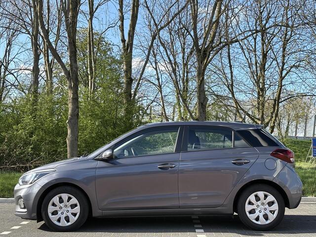 Hyundai I 20 5drs 1.0 T-GDI 100PK Comfort | Camera | Climate control | Geïntegreerde navigatiesysteem & Apple Carplay/Android Auto | Pdc achter |