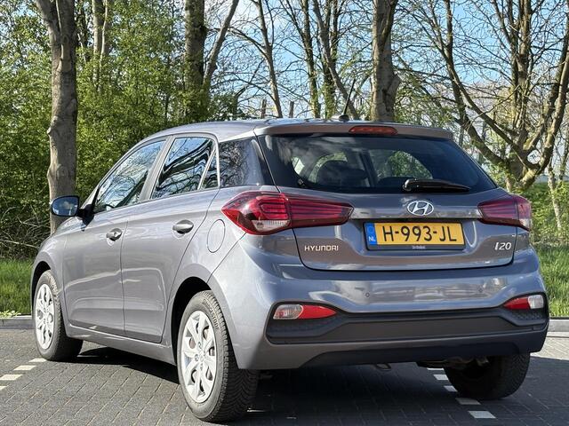 Hyundai I 20 5drs 1.0 T-GDI 100PK Comfort | Camera | Climate control | Geïntegreerde navigatiesysteem & Apple Carplay/Android Auto | Pdc achter |