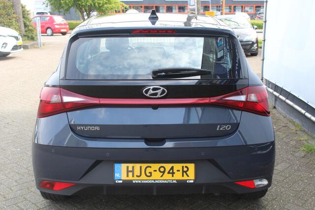 Hyundai I 20 1.2 MPI Comfort Smart Digitaal dashboard | Apple/Android | Parkeer camera | Cruise control