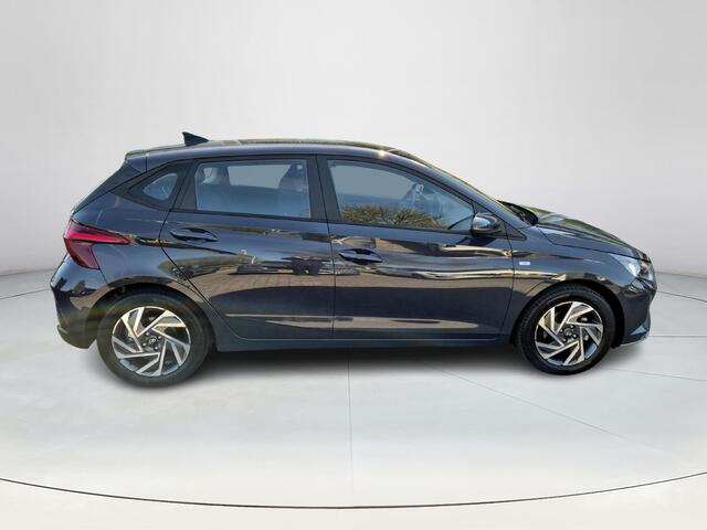 Hyundai I 20 1.0 T-GDI Comfort Smart | Lichtmetalen velgen | Navigatie systeem | Airconditioning | Achteruitrijcamera |
