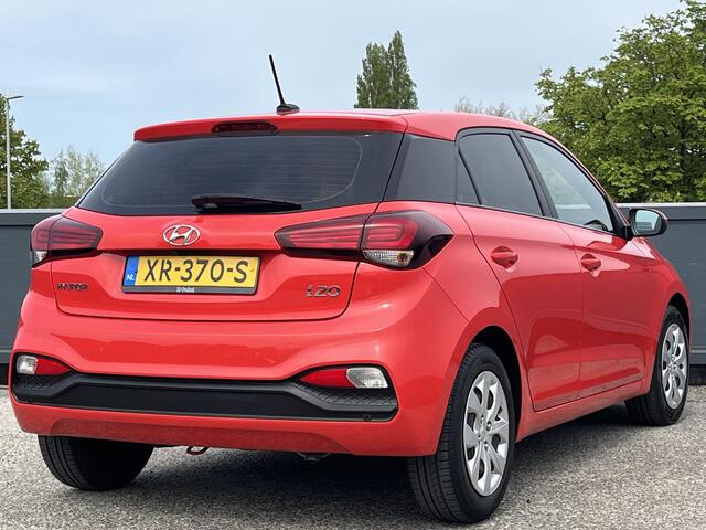 Hyundai I 20 1.0 T-GDI 100PK Comfort | Geïntegreerde navigatiesysteem | Achteruitrijcamera | Climate control | Apple Carplay & Android Auto | Donker getint glas |