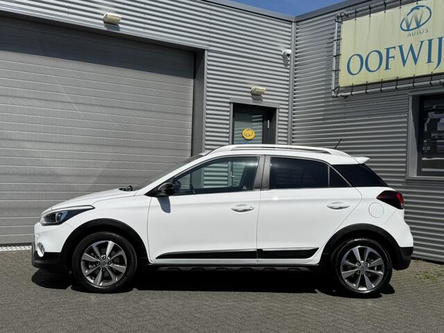 Hyundai I 20 1.0 T-GDI Cross Active Airco Navi Camera CarPlay