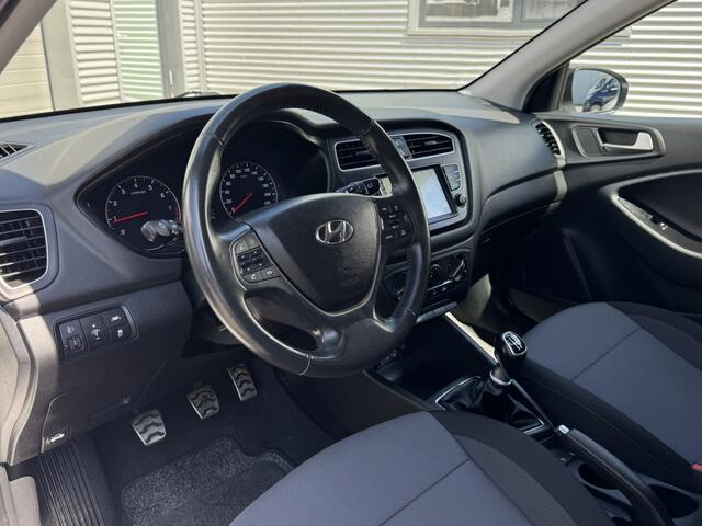 Hyundai I 20 1.0 T-GDI Cross Active Airco Navi Camera CarPlay