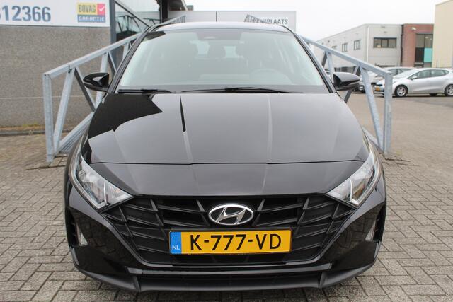 Hyundai I 20 1.2 MPI i-Motion Uniek!!1e Eigenaar!!/Cruise control/Lane assist/Airco/Bluetooth/DAB/Multifunctioneel stuurwiel/Elektrisch verstelbare spiegels/Elektrische ramen.