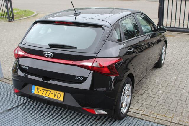 Hyundai I 20 1.2 MPI i-Motion Uniek!!1e Eigenaar!!/Cruise control/Lane assist/Airco/Bluetooth/DAB/Multifunctioneel stuurwiel/Elektrisch verstelbare spiegels/Elektrische ramen.