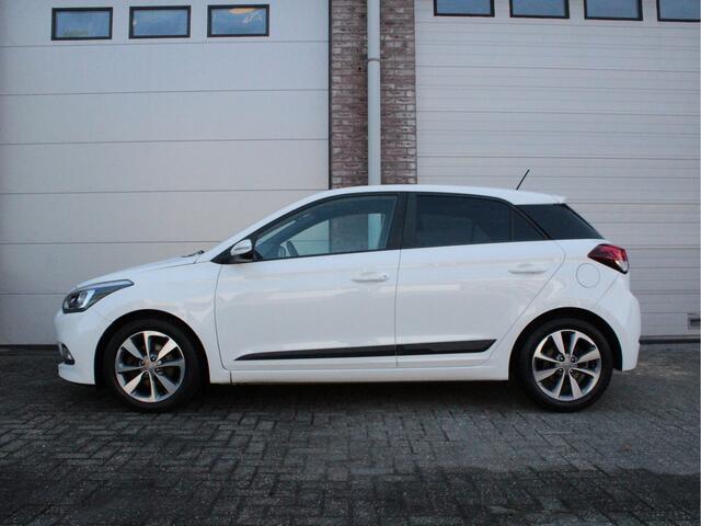 Hyundai I 20 1.0 T-GDI Premium Navi/Camera/Trekhaak/Garantie