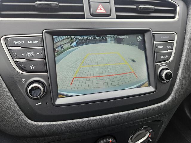 Hyundai I 20 1.2 HP Edition Navi Carplay Camera DAB