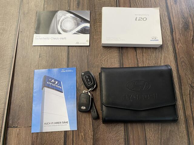 Hyundai I 20 1.2 HP i-Motion Stoelverwarming, Trekhaak