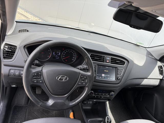 Hyundai I 20 1.0 T-GDI Comfort / Airco / Cruise Control / Navigatie / Apple carplay/Android Auto / Achteruitrijcamera /