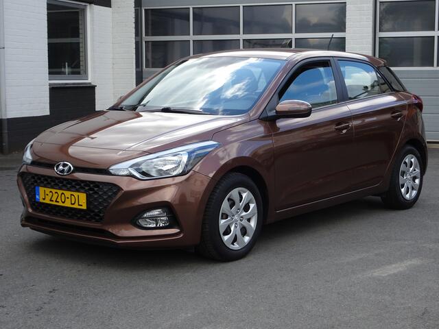 Hyundai I 20 1.0 T-GDI Comfort Automatische airco, navigatie, cruise controle, parkeersensoren, enz.