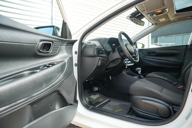 Hyundai I 20 1.0 T-GDI Comfort Schuifdak Camera DAB+ Stoel Stuurverwarming Lane Assist Automaat!