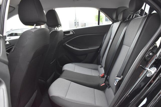 Hyundai I 20 1.0 T-GDI 100PK AUt. Comfort | Carplay | Stoel- & Stuurverw. | Camera | Incl. garantie