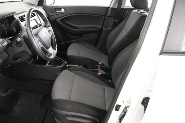 Hyundai I 20 1.0 T-GDI Comfort Smart / Navi / CarPlay / Cruisecontrol / Airco
