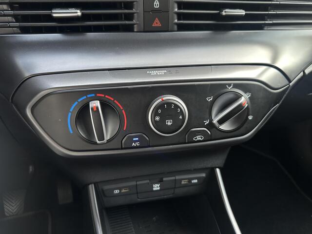 Hyundai I 20 1.2 MPI Comfort Smart / Navigatie / Achteruitrijcamera / Apple Carplay & Android Auto / Cruise Control / Airco /