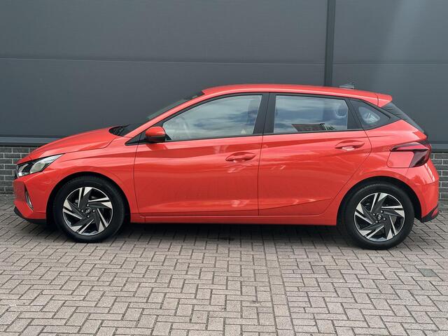 Hyundai I 20 1.2 MPI Comfort Smart / Navigatie / Achteruitrijcamera / Apple Carplay & Android Auto / Cruise Control / Airco /