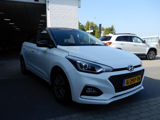 Hyundai I 20 1.0 T-GDI Comfort | NL auto | NAVI | TwoTone | LM velgen |