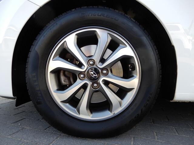 Hyundai I 20 1.0 T-GDI Comfort | NL auto | NAVI | TwoTone | LM velgen |