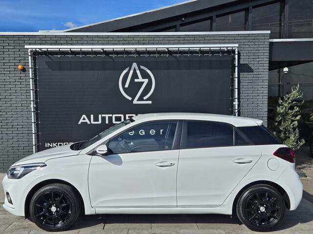 Hyundai I 20 1.2 HP i-Motion Premium *AC*Navi**Speedline pakket