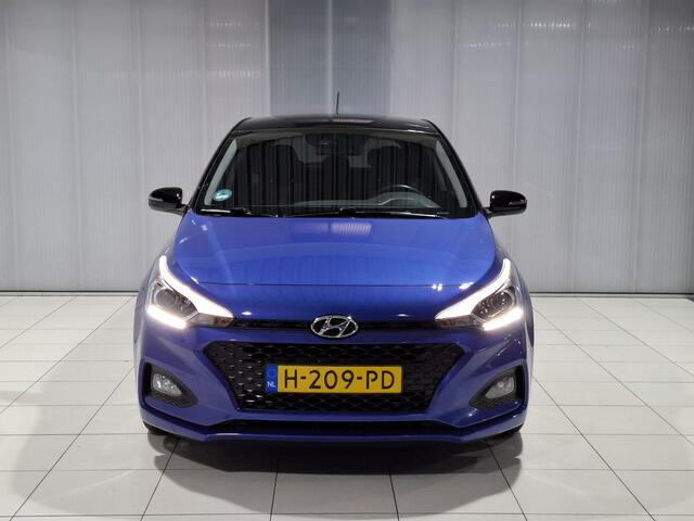 Hyundai I 20 1.0 T-GDI Comfort | LM Velgen met all season | Navigatie | Zwart dak |