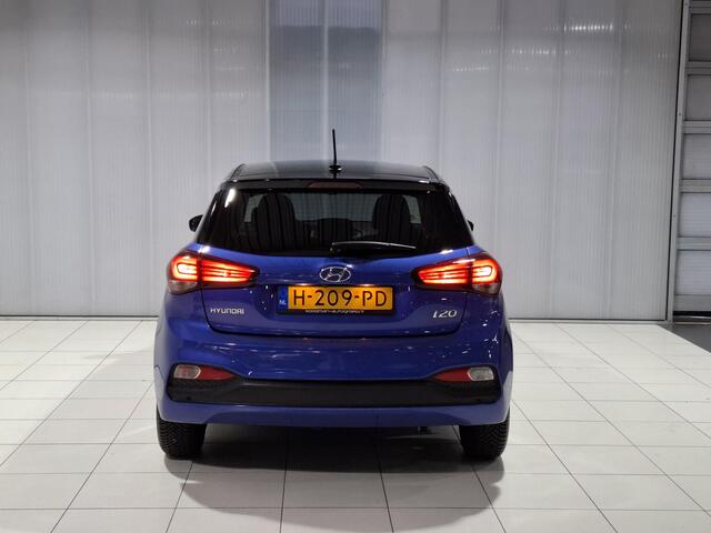 Hyundai I 20 1.0 T-GDI Comfort | LM Velgen met all season | Navigatie | Zwart dak |