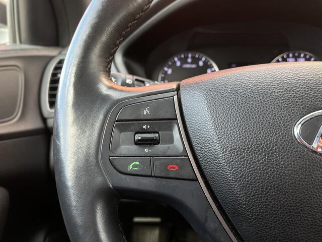 Hyundai I 20 1.2 HP i-Motion Premium | Stuur/Stoelverw. | Radio | Airco