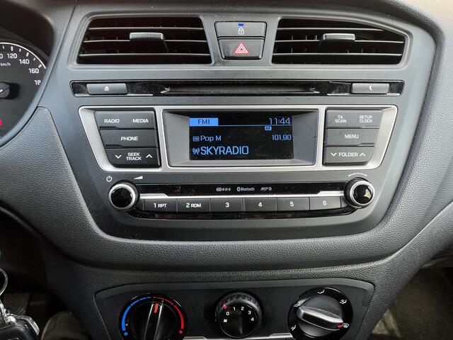 Hyundai I 20 1.2 HP i-Motion Premium | Stuur/Stoelverw. | Radio | Airco