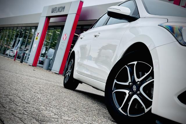 Hyundai I 20 1.0 T-GDI Comfort | TREKHAAK | CLIMA | CRUISE