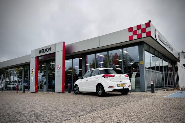 Hyundai I 20 1.0 T-GDI Comfort | TREKHAAK | CLIMA | CRUISE