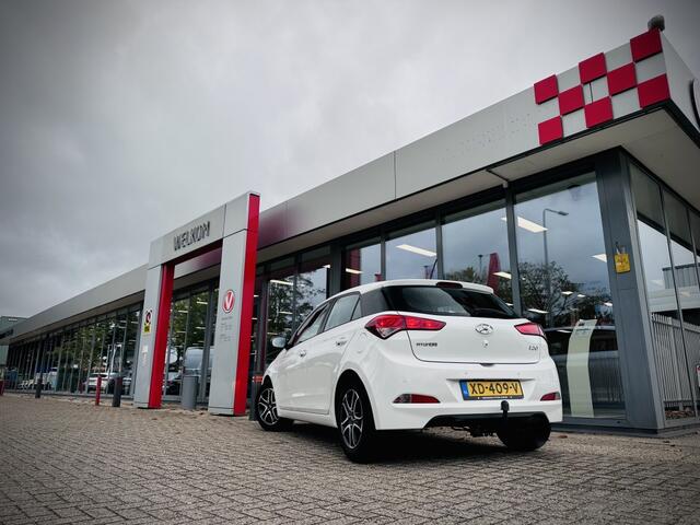 Hyundai I 20 1.0 T-GDI Comfort | TREKHAAK | CLIMA | CRUISE