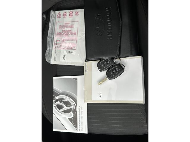 Hyundai I 20 1.0 T-GDI Comfort Smart / Achteruitrij-camera / All-season banden / Cruise Control / Dealer onderhouden /