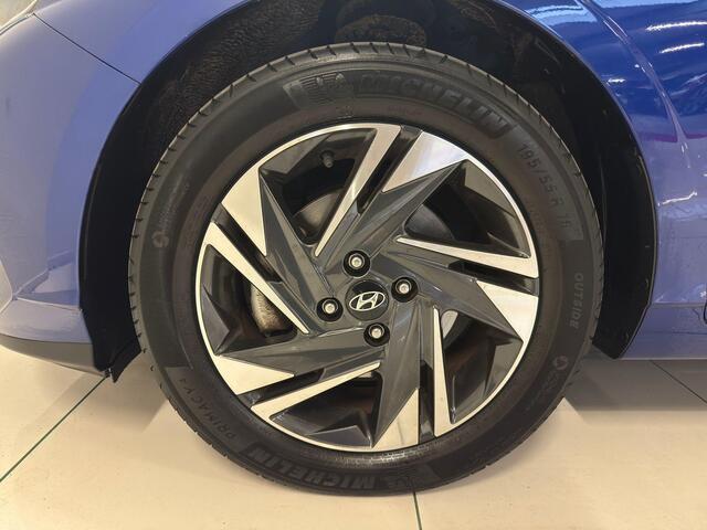 Hyundai I 20 1.0 T-GDI Comfort Smart | Navigatie | Licht Metalen Velgen | Parkeersensoren |