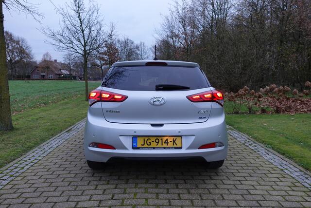 Hyundai I 20 1.2 HP i-Motion Premium | Pano | Cruise Control |