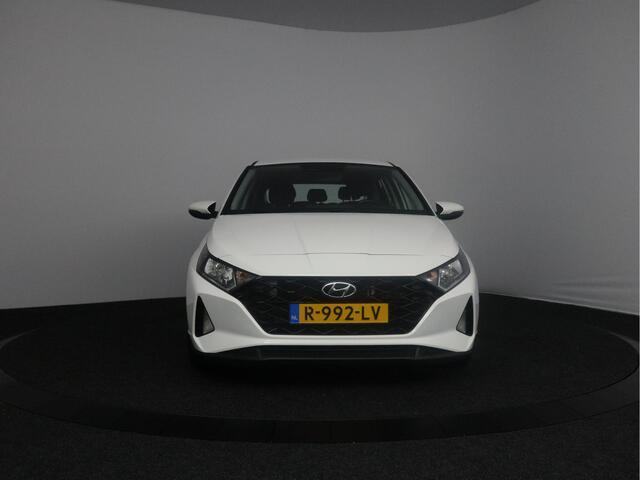 Hyundai I 20 1.0 T-GDI Comfort | Achteruitrijcamera | Trekhaak | Lichtmetalen velgen