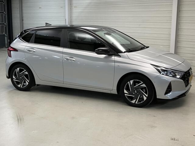 Hyundai I 20 1.0 T-GDI Premium / Navigatie / Camera / Stoel- en Stuurverwarming / Adaptive Cruise Control / BOSE Audio / Climate Control / LED Verlichting / Digitaal Dashboard /