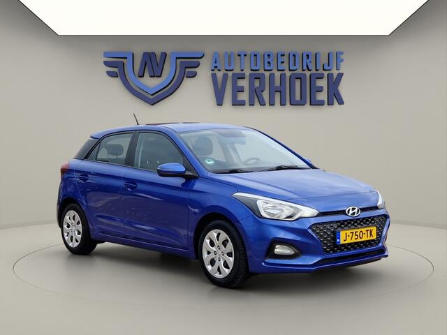 Hyundai I 20 1.2 LP i-Drive Cool - 4 Cilinder - All Season banden