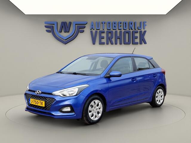 Hyundai I 20 1.2 LP i-Drive Cool - 4 Cilinder - All Season banden